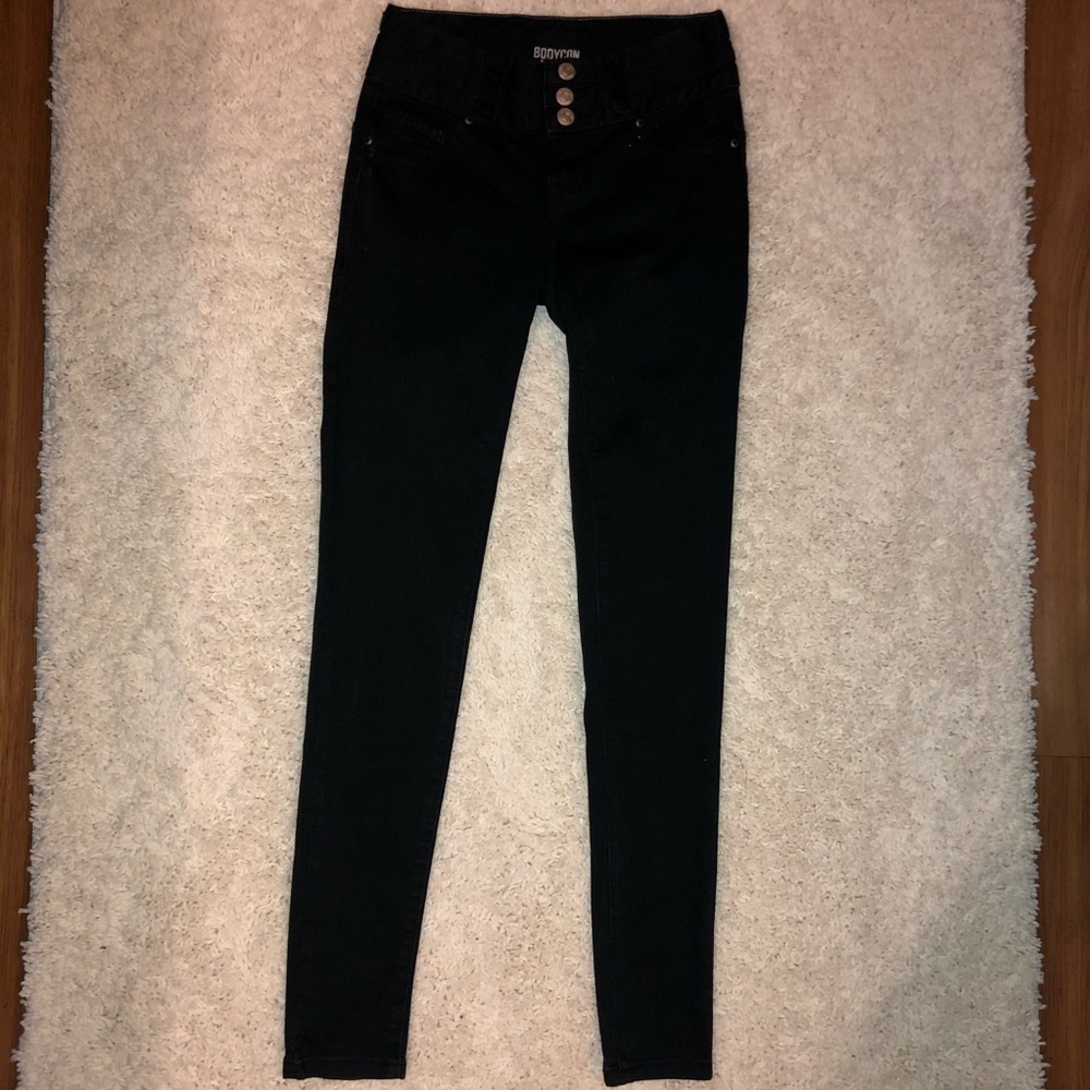 6/$20 Bodycon Amethyst size 1 black skinny jegging